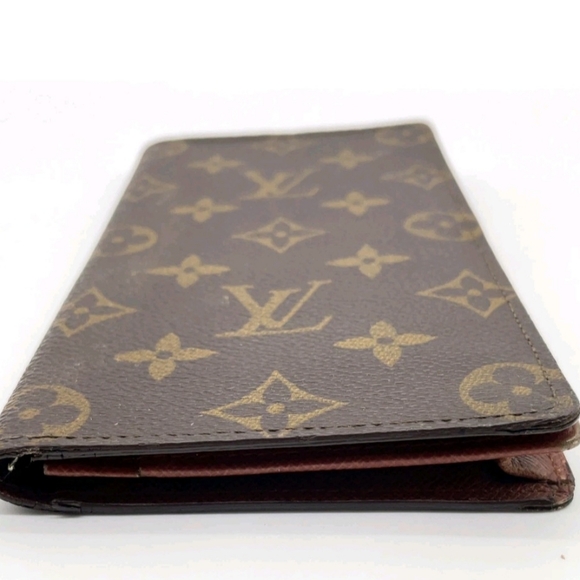 Authentic LouisVuitton Monogram Porte Cartes Credit  Wallet - Picture 10 of 13